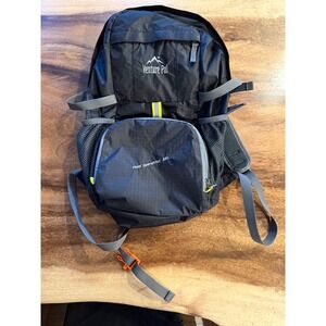 Venture Pal Field Operation 35L Backpack Black Lightweight Packable Hiking Bag